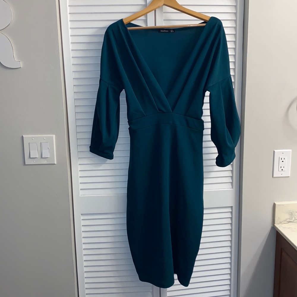 Emerald Green off the shoulder body con dress